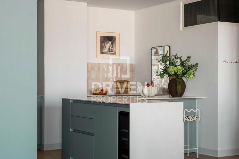 Apartment in Al Wasl, Dubai 2 bedrooms, 147.25 sq.m. № 128536 - photo 14