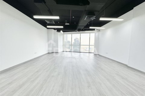 Снять в аренду офис в B2B Tower, Бизнес-Бэй, Дубай: 1 комната, 49.3м², № 6447 - фото 10