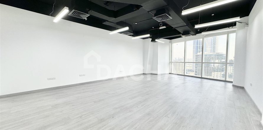 Офис в B2B Tower, Бизнес-Бэй, Дубай, 1 комната, 49.3м², № 6447