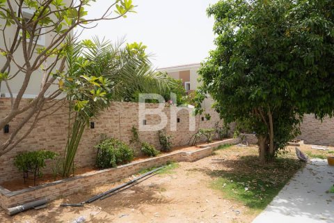 Villa à Arabian Ranches, Dubai, 3 chambres, 226 m², № 21834 - photo 15