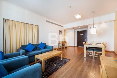 Appartement à Jumeirah Lake Towers, Dubai, 1 chambre, 99 m², № 58659 - photo 1