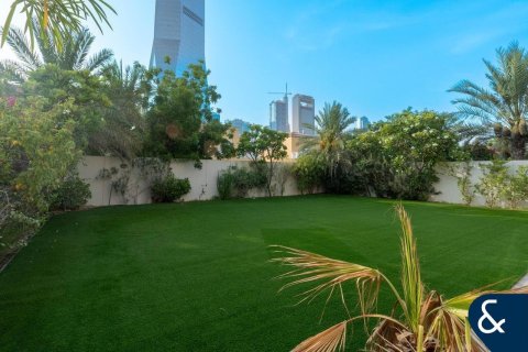 فيلا في Jumeirah Park, دبي 5 غرف نوم , 820 م² رقم 75259 - صورة 5