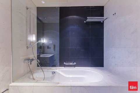 Снять в аренду квартиру в Даунтаун Дубай (Даунтаун Бурдж Дубай), Дубай: 1 спальня, 71.3м², № 90477 - фото 28