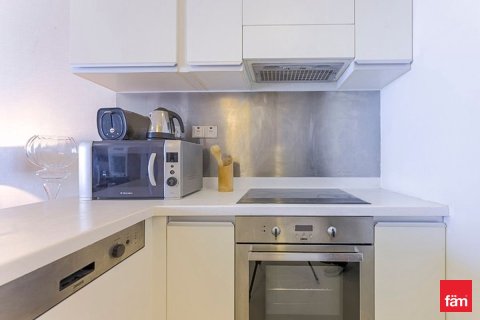 Снять в аренду квартиру в Даунтаун Дубай (Даунтаун Бурдж Дубай), Дубай: 1 спальня, 71.3м², № 90477 - фото 12