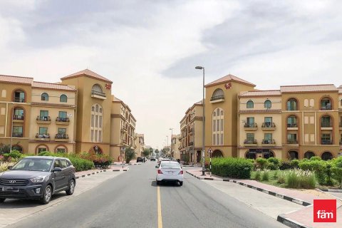 Купить здание в International City, Дубай: 2050м², № 90473 - фото 16