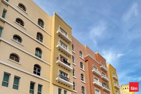 Купить здание в International City, Дубай: 2050м², № 90473 - фото 4