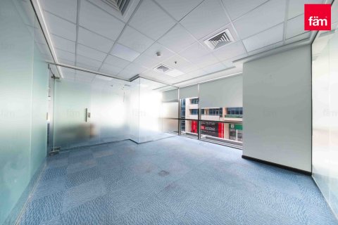 Купить офис в Бизнес-Бэе, Дубай: 392.1м², № 90476 - фото 4