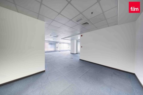 Купить офис в Бизнес-Бэе, Дубай: 392.1м², № 90476 - фото 9