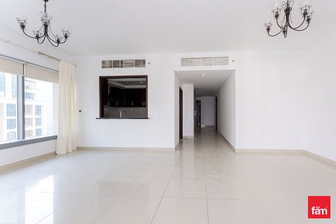 Снять в аренду квартиру в Даунтаун Дубай (Даунтаун Бурдж Дубай), Дубай: 2 спальни, 133.8м², № 90484 - фото 4