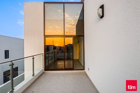 Villa en Meydan, Dubai, 4 dormitorios, 288 m², № 42928 - foto 15