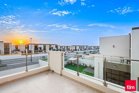 Villa en Meydan, Dubai, 4 dormitorios, 288 m², № 42928 - foto 25