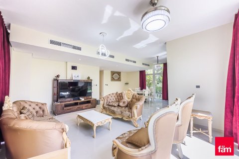Villa en Dubai, 6 dormitorios, 322 m², № 55146 - foto 10