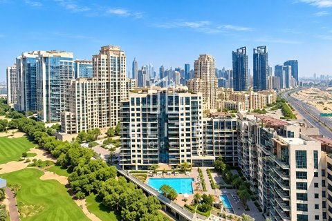 Apartment in Dubai 3 bedrooms, 177 sq.m. № 142410 - photo 7