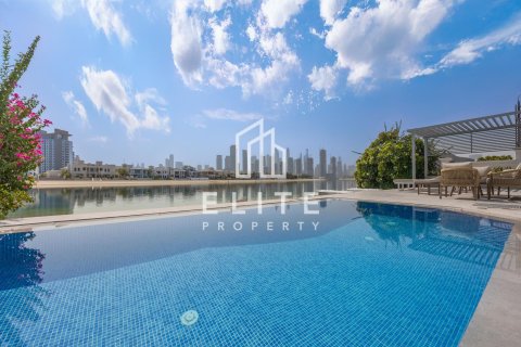 Вилла в Garden Homes, Пальма Джумейра, Дубай, 5 спален, 679м², № 142408