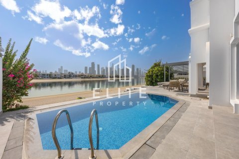 Купить виллу в Garden Homes, Пальма Джумейра, Дубай: 5 спален, 679м², № 142408 - фото 2