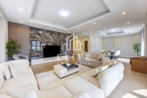 Купить виллу в Garden Homes, Пальма Джумейра, Дубай: 5 спален, 679м², № 142408 - фото 4
