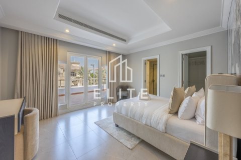 Купить виллу в Garden Homes, Пальма Джумейра, Дубай: 5 спален, 679м², № 142408 - фото 11