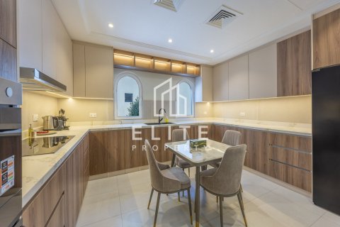 Купить виллу в Garden Homes, Пальма Джумейра, Дубай: 5 спален, 679м², № 142408 - фото 6