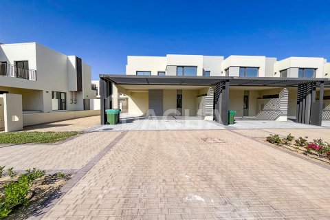 Appartement à Dubai, 4 chambres, 237.4 m², № 6445 - photo 1