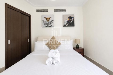 Apartment in Downtown Dubai (Downtown Burj Dubai), Dubai 2 bedrooms, 159.42 sq.m. № 142880 - photo 12