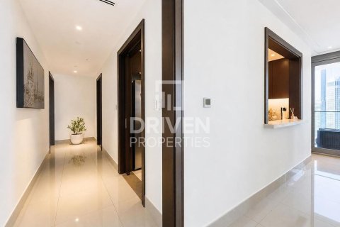 Apartment in Downtown Dubai (Downtown Burj Dubai), Dubai 2 bedrooms, 159.42 sq.m. № 142880 - photo 6