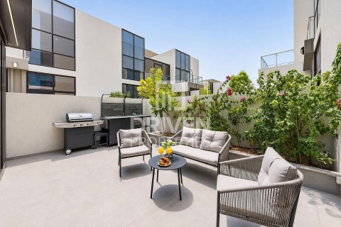 Villa en District 11, Mohammed Bin Rashid City, Dubai, 4 dormitorios, 187.2 m², № 142879 - foto 15