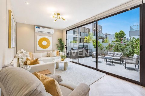 Villa en District 11, Mohammed Bin Rashid City, Dubai, 4 dormitorios, 187.2 m², № 142879