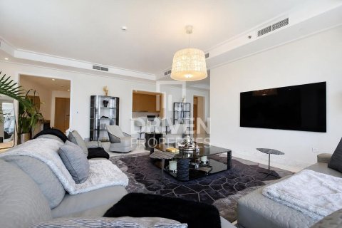 شقة في وسط مدينة دبي, دبي 4 غرف نوم, 361.49 م² رقم 142866