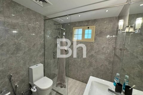 Villa à Emirates Hills, Dubai, 5 chambres, 1488 m², № 57171 - photo 3