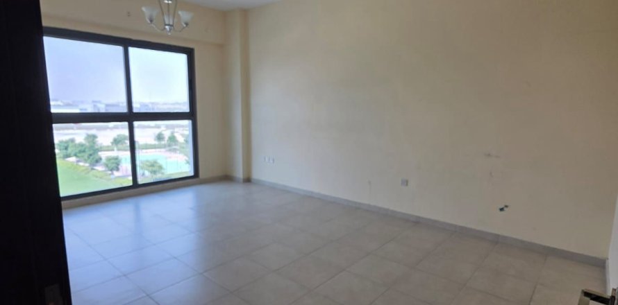 Apartment in Dubai 2 bedrooms, 120.8 sq.m. № 113776