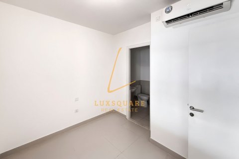 Villa in Dubai Hills Estate, Dubai 3 bedrooms, 196 sq.m. № 110714 - photo 13