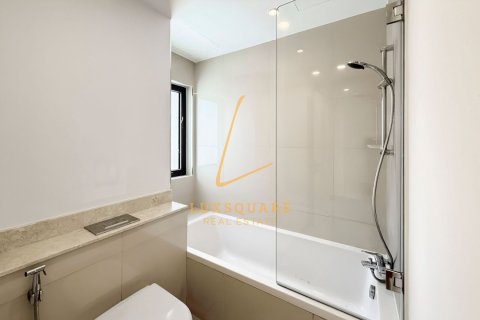 Villa in Dubai Hills Estate, Dubai 3 bedrooms, 196 sq.m. № 110714 - photo 8