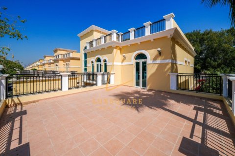 Villa in Jumeirah Park, Dubai 4 bedrooms, 512 sq.m. № 110715 - photo 13