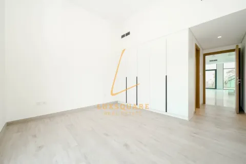 Villa in Murooj Al Furjan, Al Furjan, Dubai 5 bedrooms, 570 sq.m. № 110716 - photo 8