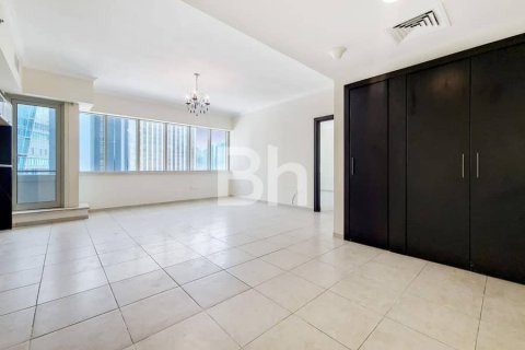Apartment in Dubai Marina, Dubai 2 bedrooms, 123 sq.m. № 24009 - photo 12