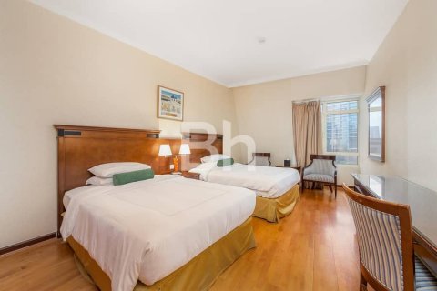 Hotel Apartment in Dubai 3 bedrooms, 255 sq.m. № 24006 - photo 17