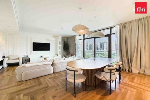 Apartment in Dubai 3 bedrooms, 169.4 sq.m. № 139151