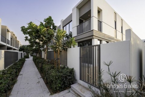 Villa in Dubai 4 bedrooms, 252.6 sq.m. № 77262 - photo 28