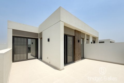Villa en Dubai, 4 dormitorios, 235.2 m², № 77270 - foto 17