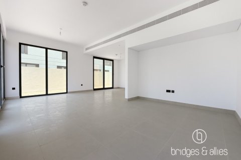 Villa en Dubai, 4 dormitorios, 235.2 m², № 77270 - foto 3