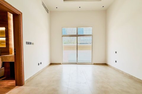 Villa in Dubai 4 bedrooms, 557.42 sq.m. № 142187 - photo 10