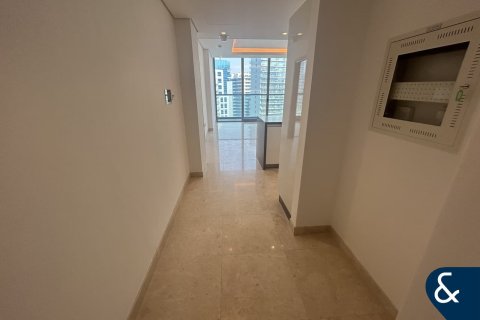 Снять в аренду квартиру в Бизнес-Бэе, Дубай: 3 спальни, 157м², № 79365 - фото 5