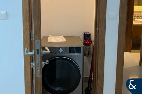 Apartamento en CLAREN TOWERS en Downtown Dubai (Downtown Burj Dubai), Dubai, 2 dormitorios, 154 m², № 79367 - foto 11