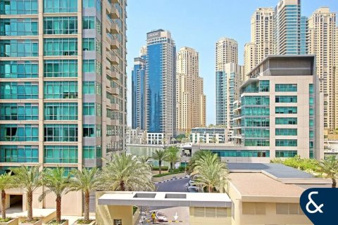 Снять в аренду квартиру в Пальме Джумейре, Дубай: 4 спальни, 240м², № 79370 - фото 10