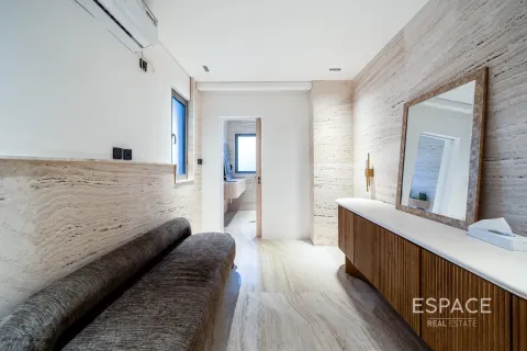 Снять в аренду виллу в Пальме Джумейре, Дубай: 4 спальни, 623м², № 71258 - фото 10