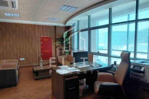 Usine à Dubai, 8406 m², № 42263 - photo 19