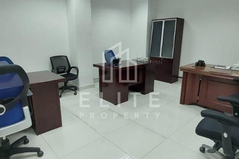 Usine à Dubai, 8406 m², № 42263 - photo 3