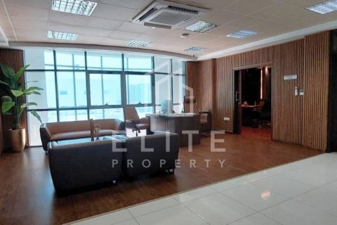 Usine à Dubai, 8406 m², № 42263 - photo 16