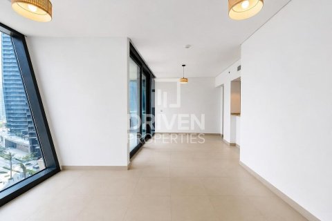 Apartment in Burj Vista, Downtown Dubai (Downtown Burj Dubai), Dubai 2 bedrooms, 153.29 sq.m. № 141079 - photo 3