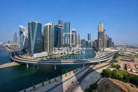 Apartamento en Al Habtoor City, Business Bay, Dubai, 2 dormitorios, 140.38 m², № 141072 - foto 2